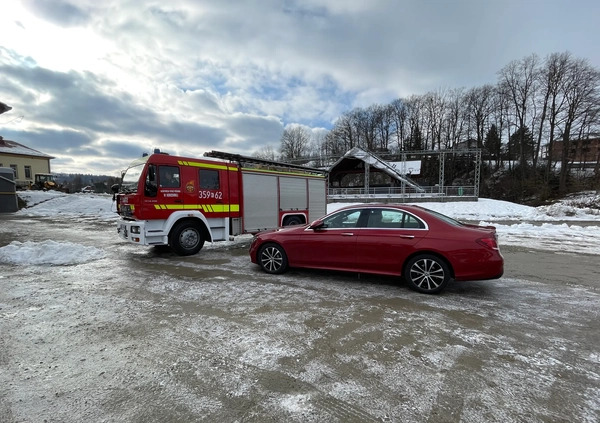 Mercedes-Benz Klasa E cena 119000 przebieg: 60652, rok produkcji 2016 z Stawiszyn małe 191